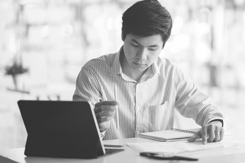 team 4 Meet the team you'll be working with.